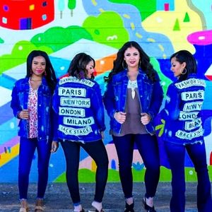 Boutique Distressed Fashion Tour Denim Jean Jacket M L